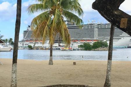 Rairoyale At Sand Castles Ocho Rios Eksteriør billede